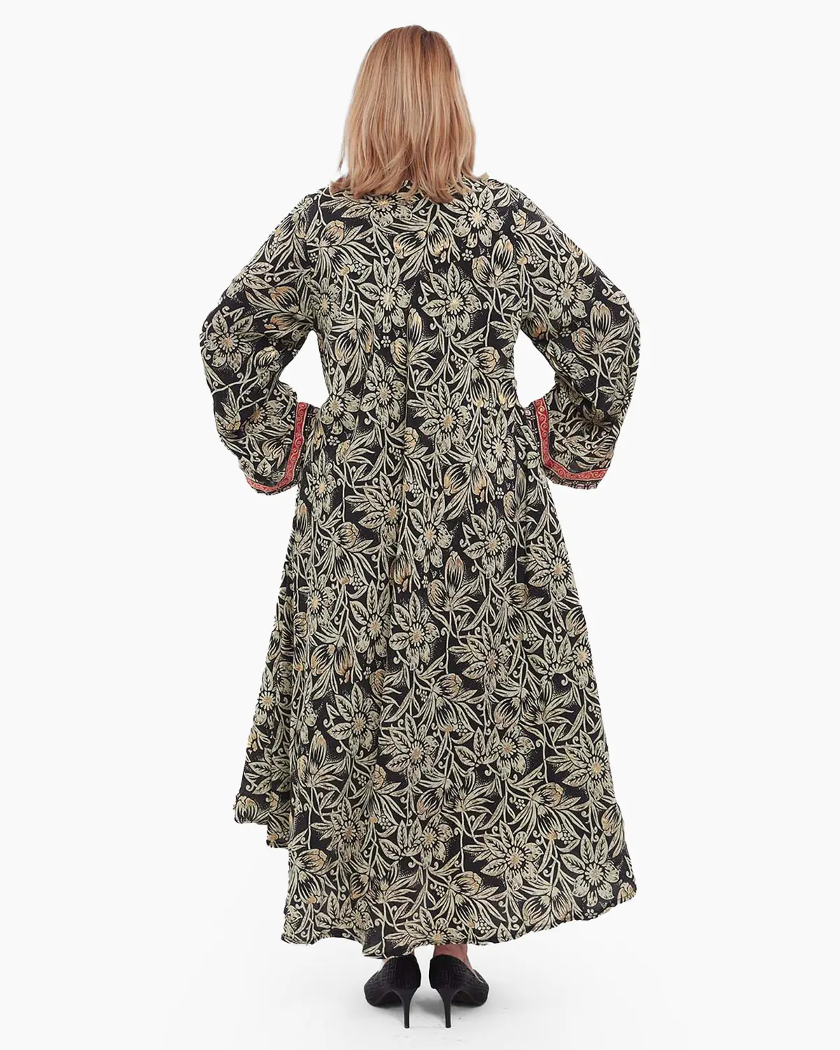 Rochie din mătase neagră maxi boho cu imprimeu floral [1]