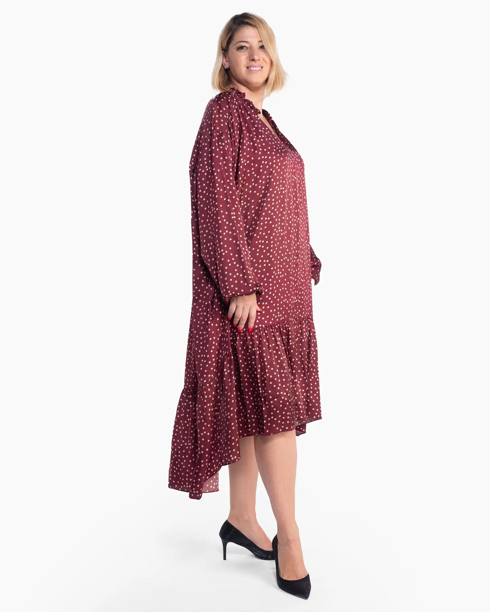 Rochie grena fluidă cu buline și volane delicate [2]