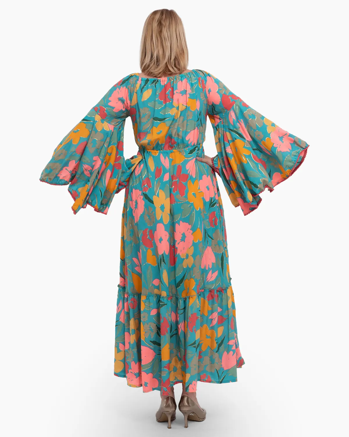 Rochie kimono din mătase bleu cu volane și umeri lați [1]