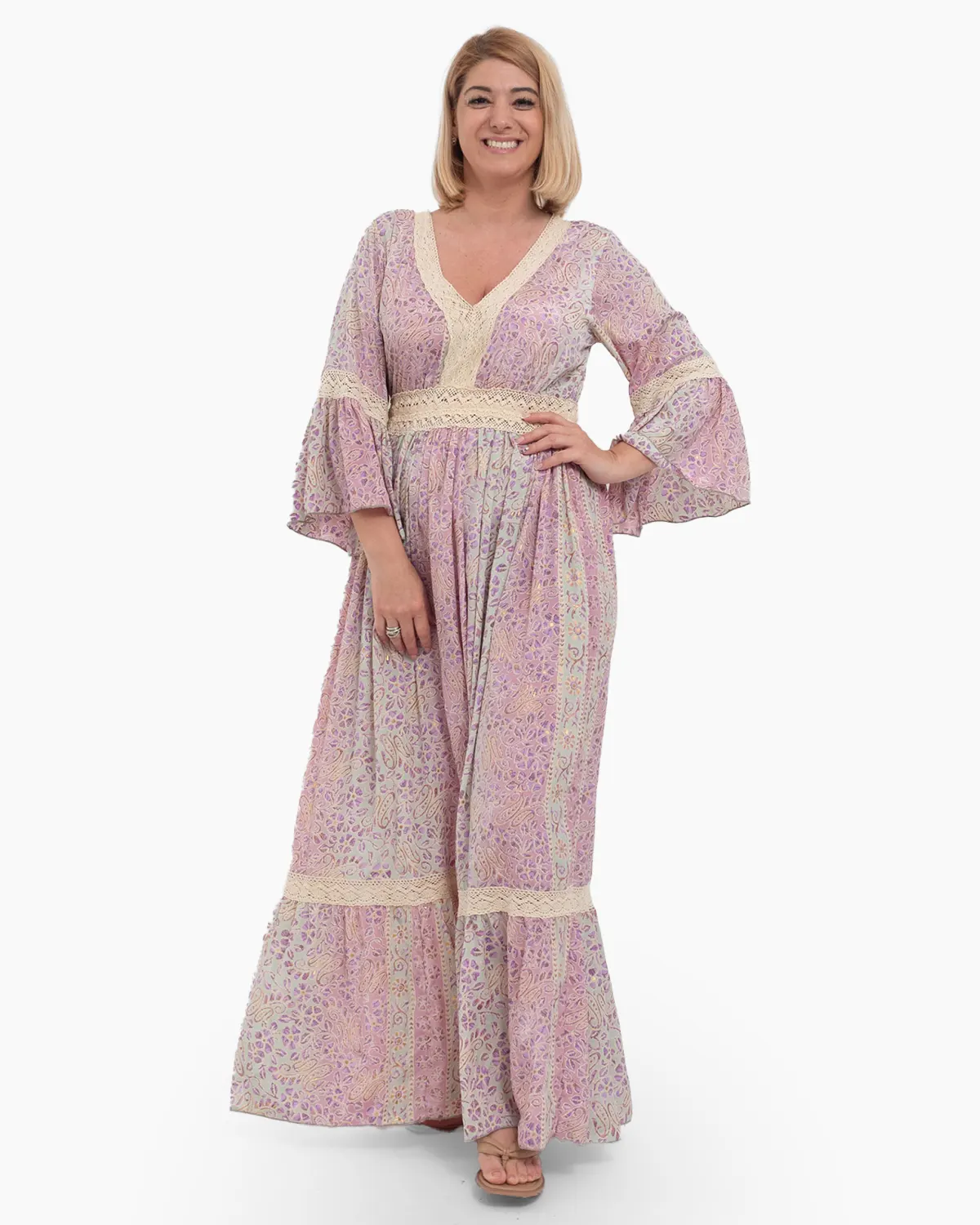 Rochii din Mătase - Rochie lungă indiană roz cu broderie macrame și volane