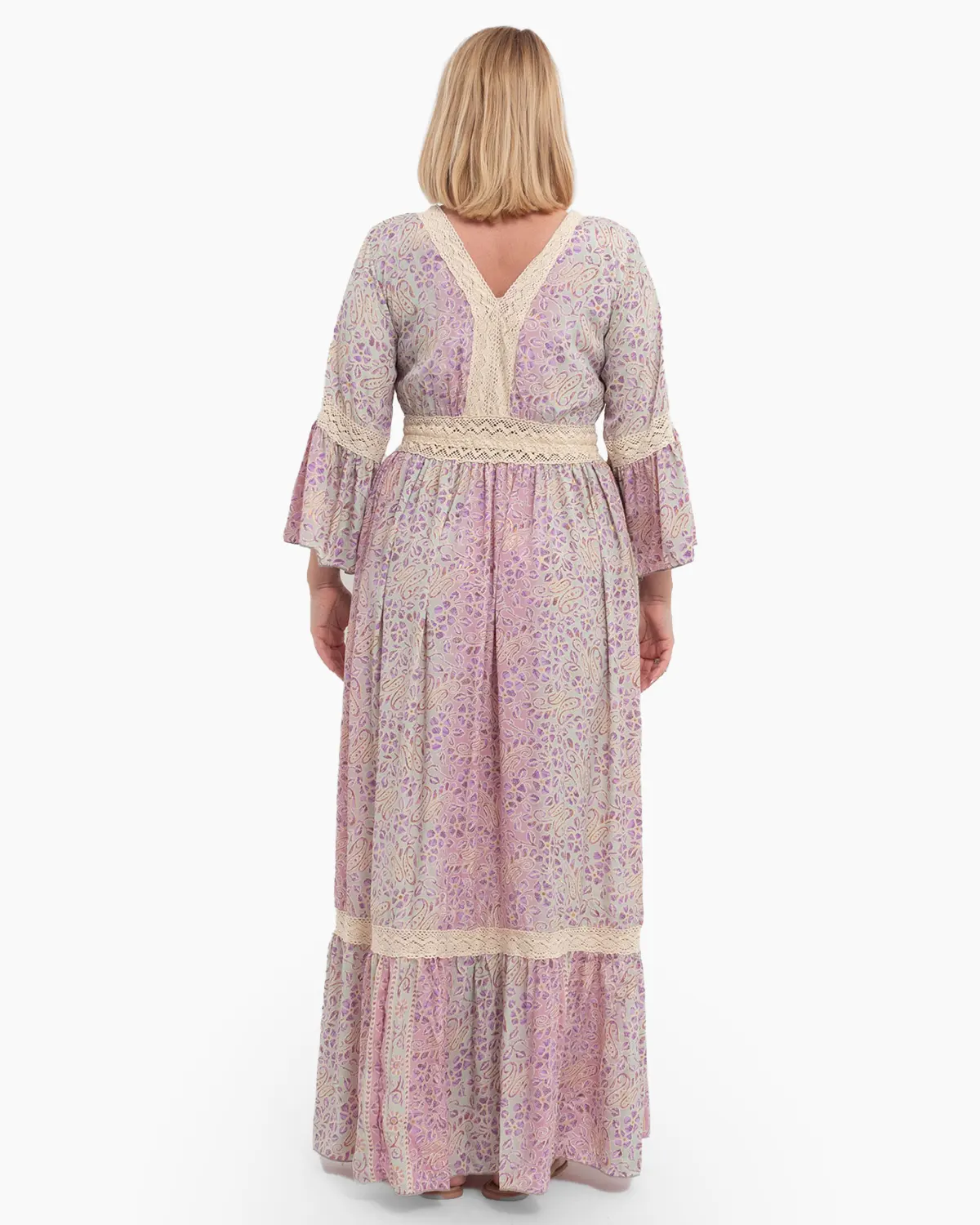 Rochie lungă indiană roz cu broderie macrame și volane [1]