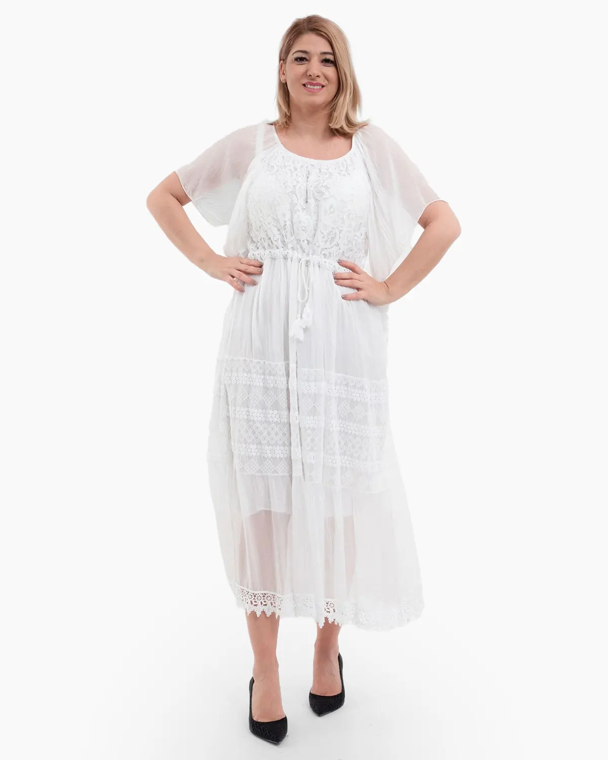 Mărimi mari - Rochie matase alba, cu broderie fina si snur in talie