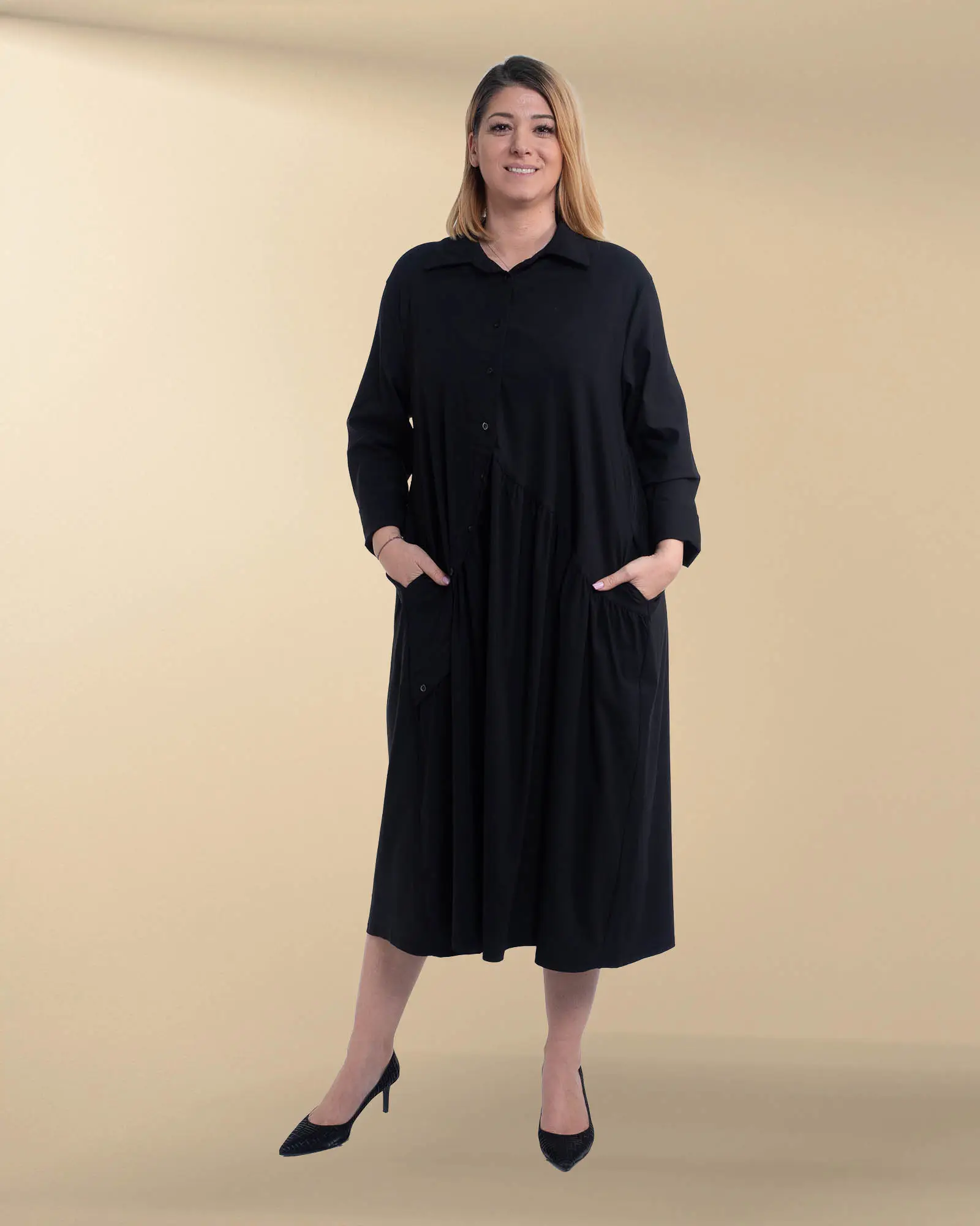 Rochii - Rochie midi casual neagră Sunsun Italia din vâscoză cu nasturi asimetrici