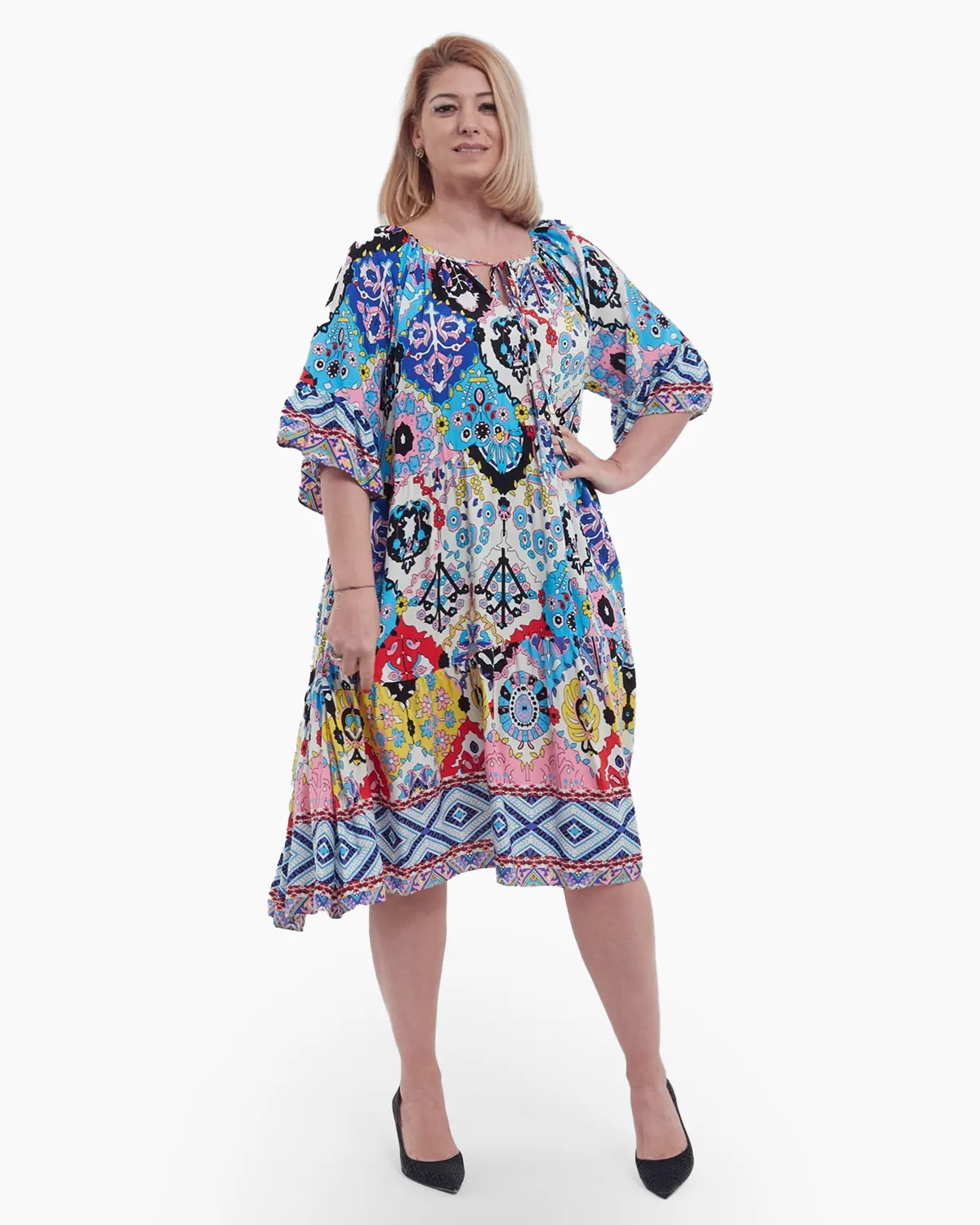 Rochii - Rochie midi de vara din viscoza cu imprimeu abstract maneci scurte cu volane si snur la guler design lejer cu buzunare vernil