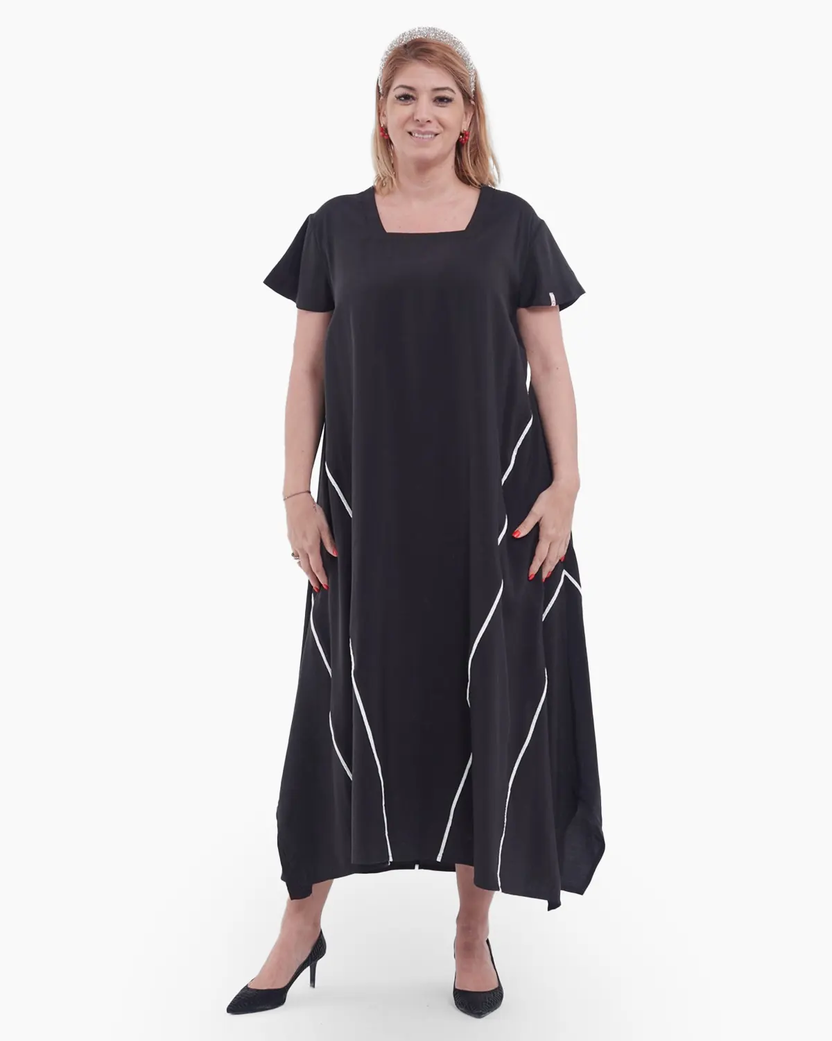Rochii - Rochie midi neagră elegantă din tencel cu croială A și decolteu pătrat