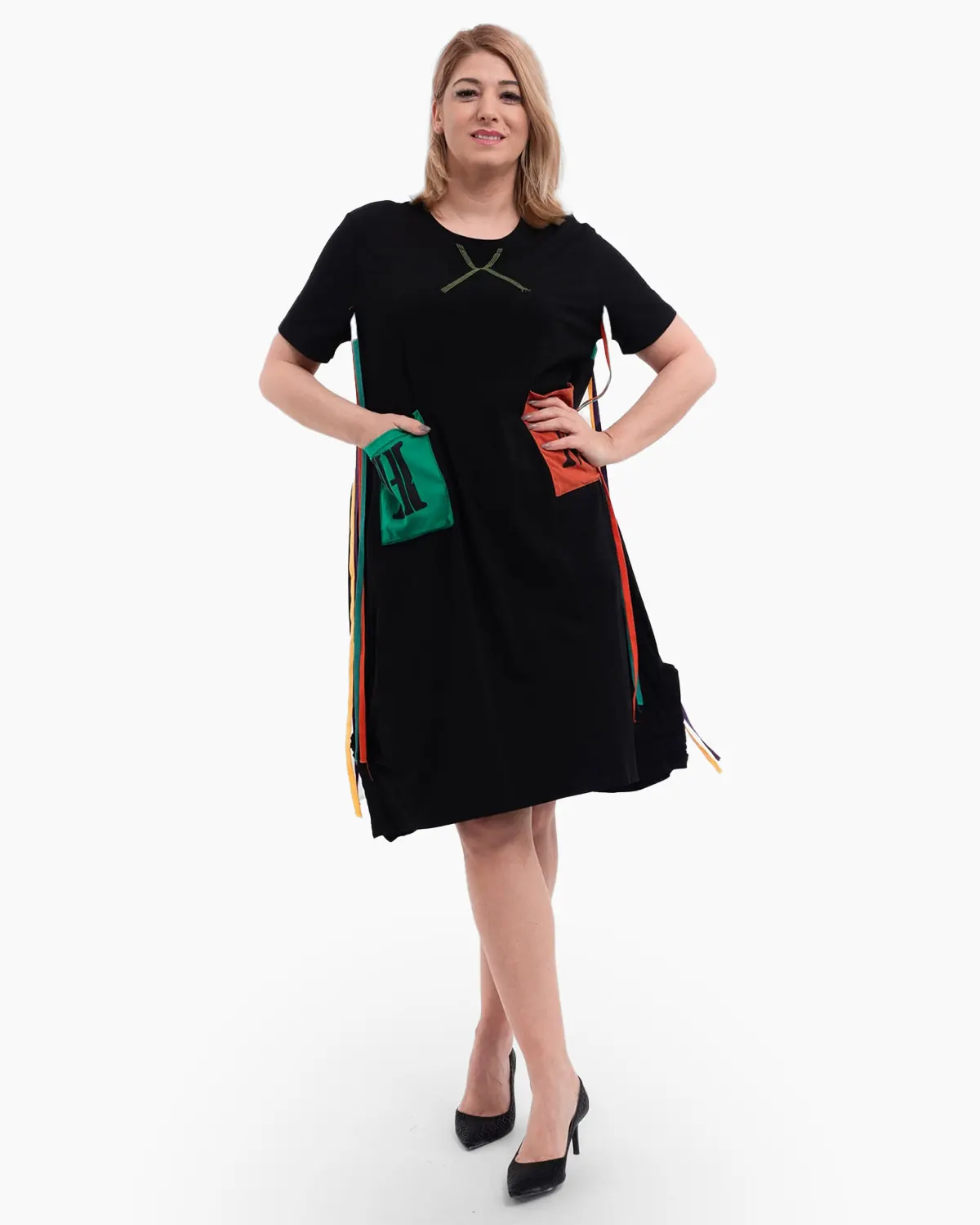 Rochii - Rochie neagra cu buzunare frontale si accent tipografic