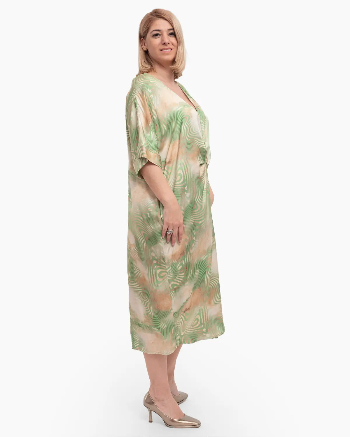 Rochie oversize din vâscoză cu croială întoarsă și umeri căzuți [3]