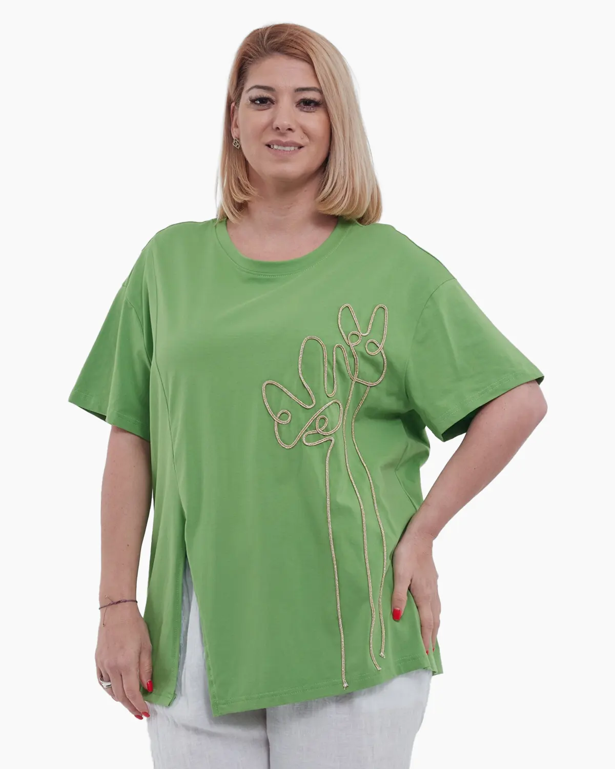 Tricouri - Tricou casual elegant din bumbac talie unica cu aplicatie florala aurie si despicatura frontala subtila vernil