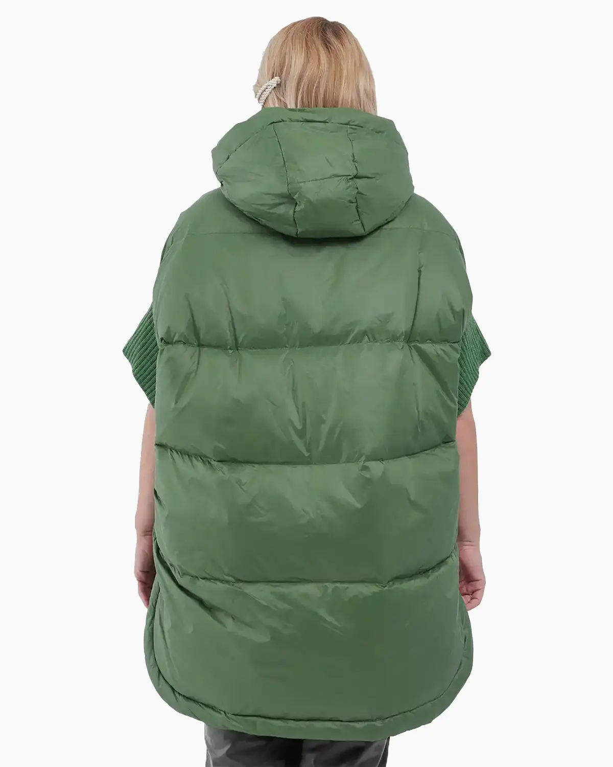 Vestă matlasată cu mâneci kimono, glugă nedetașabilă, verde [1]