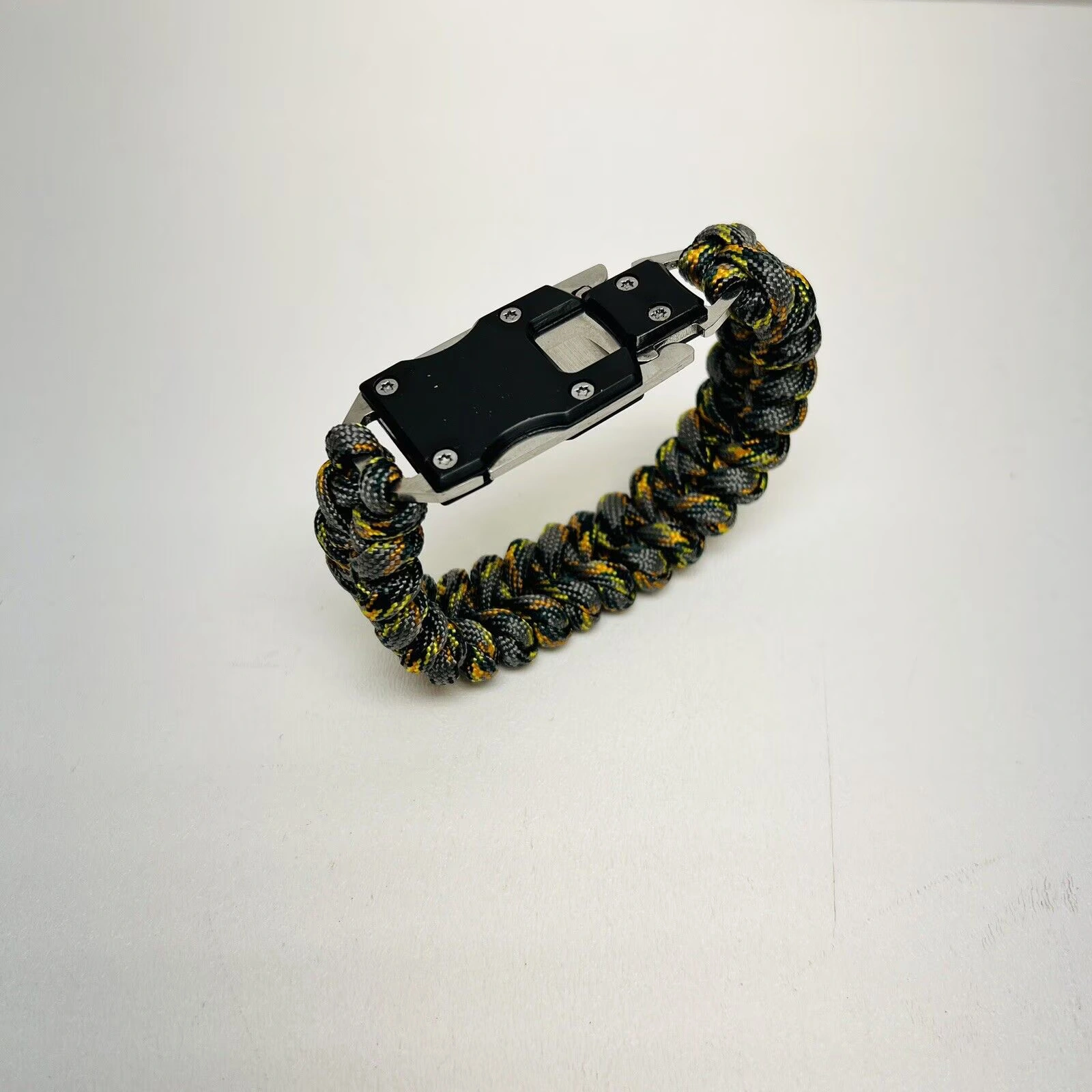 Brățară supraviețuire cu cuțit și coardă camufla [2]