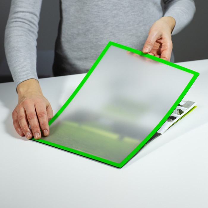 Buzunar magnetic A4 cu chenar verde [1]