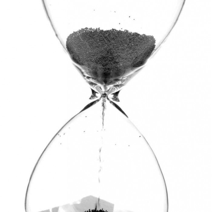 Clepsidră magnetică [7]