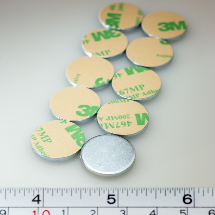 Contra piesă din oțel diam. 20 x 2 mm cu autoadeziv [3]