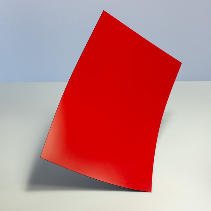 Folie magnetică A4 (297x210 mm)  roșie grosime 1 mm [1]