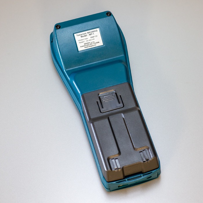 Gaussmetru/Teslametru MAGMAG SET cu sondă și cablu USB [5]