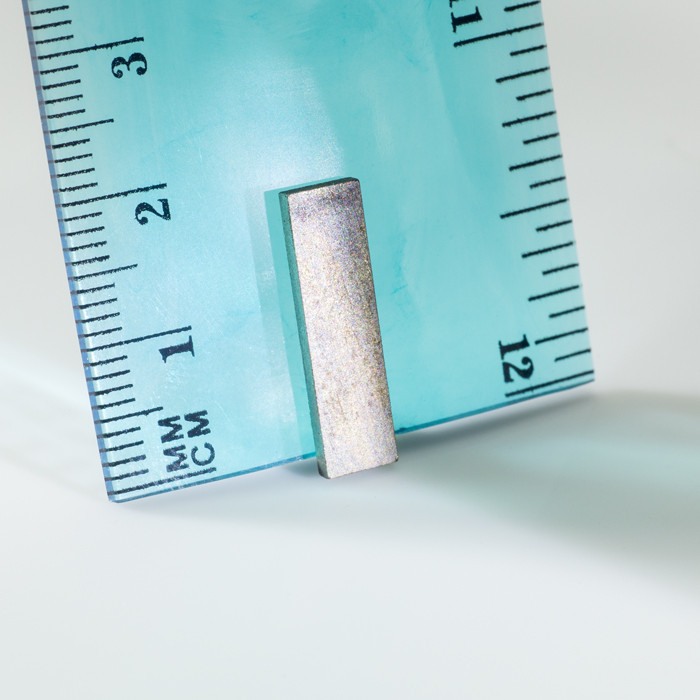 Magnet neodim bloc 20x5,5x1,5 P 150 °C, VMM6SH-N40SH [1]