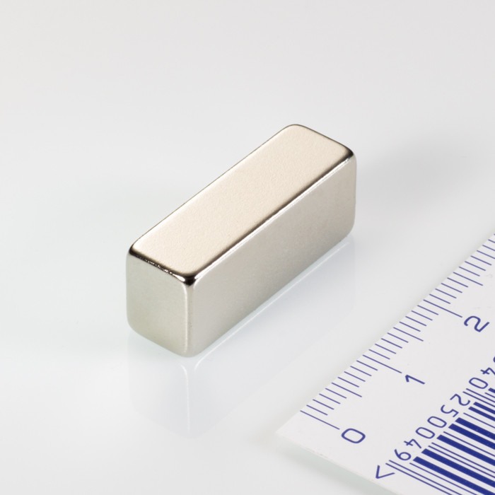 Magnet neodim bloc 25x10x8 N 80 °C, VMM4-N35 [1]