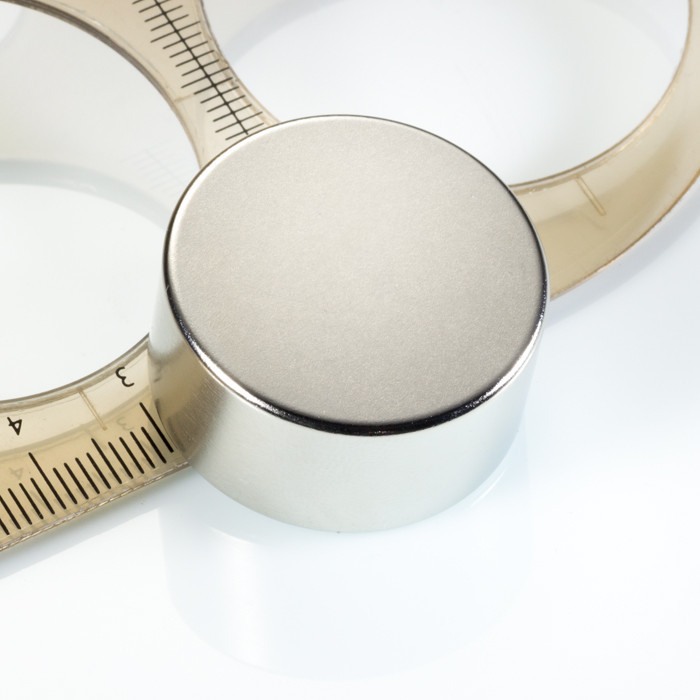 Magnet neodim cilindru cu diam.30x15 N 80 °C, VMM7-N42 [1]