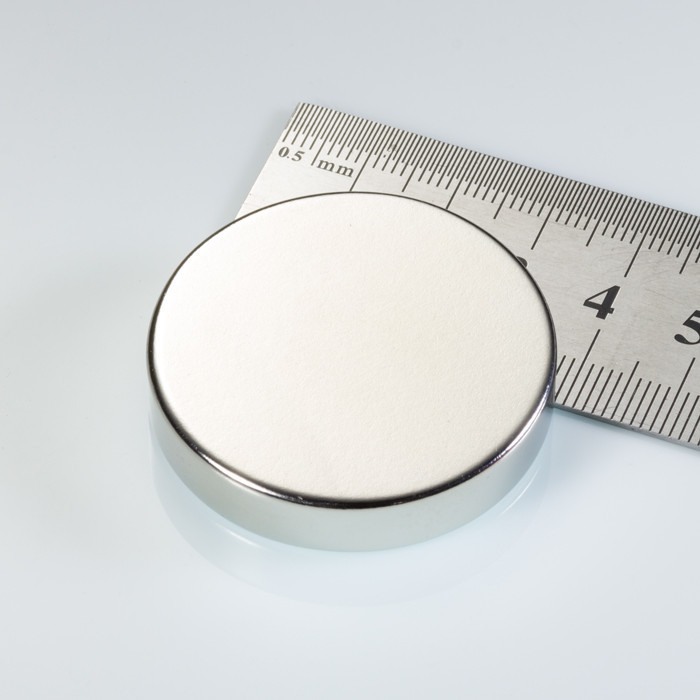 Magnet neodim cilindru cu diam.40x8 N 80 °C, VMM7-N42 [1]