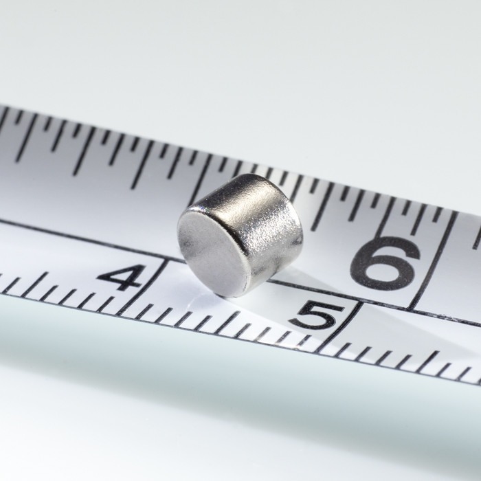 Magnet neodim cilindru cu diam.5x4 N 80 °C, VMM4-N35 [1]