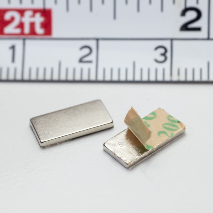 Magnet neodim cu autoadeziv 3M, 10x5x1 mm, grosime autocolantă 0,06 mm, SET N/S, conține doi magneți care se atrag [1]