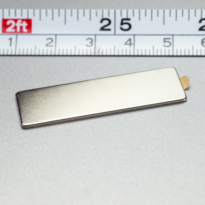 Magnet neodim cu autoadeziv 3M, 40x12x1 mm, grosime autocolantă 0,06 mm [2]