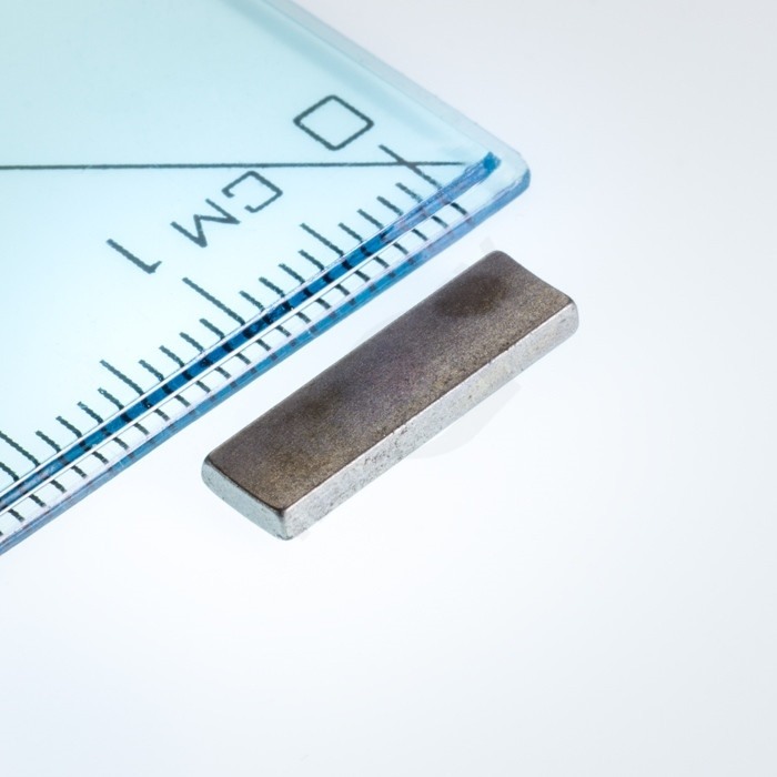 Magnet neodim segment R13,30xr11,80x20°x15 P 150 °C, VMM8SH-N45SH [1]