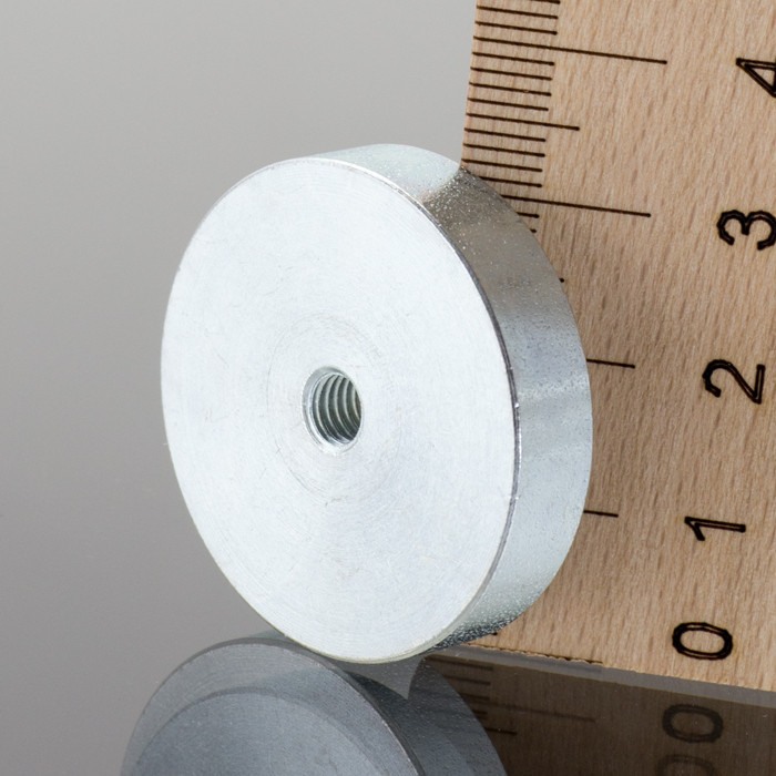 Magnet oală diam. 32 x înălțime 7 mm cu filet interior M5-6H [1]