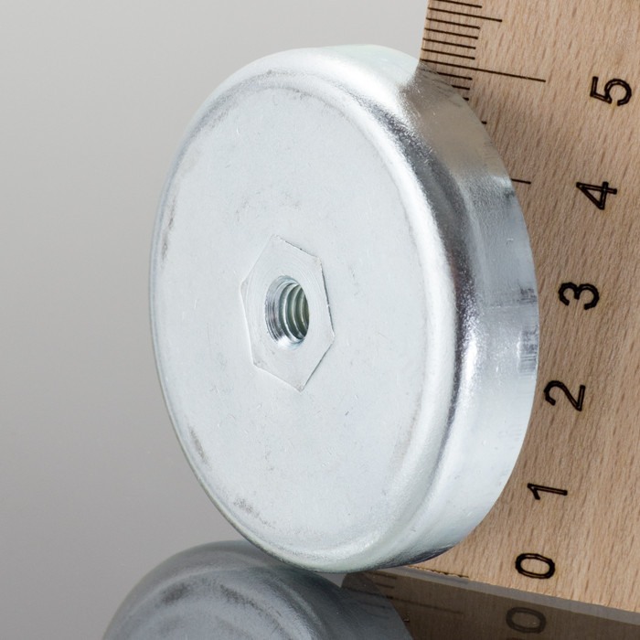 Magnet oală diam. 50 x înălțime 10 mm cu filet interior M6-6H [1]