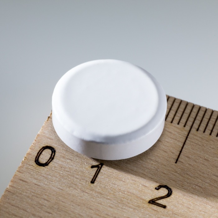 Magnet rotund colorat diam.16x5 alb [1]