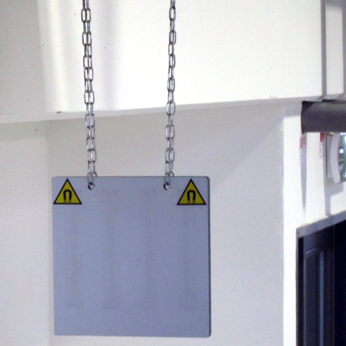 Placă magnetică pentru captarea prafului 640 x 500 x 12 mm [4]