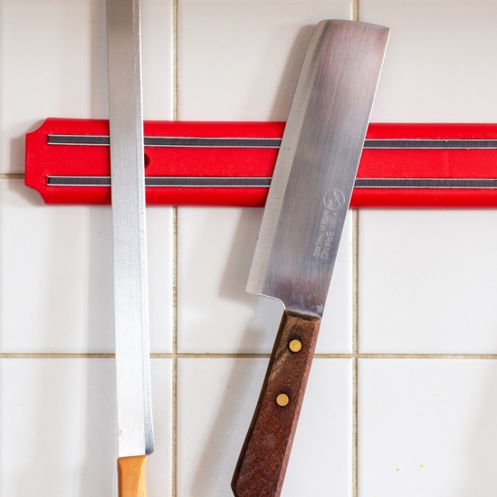 Suport magnetic pentru cuțite și ustensile de bucătărie, lungime 38 cm - roșu [1]