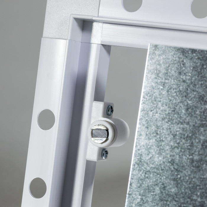 Ușiță magnetică 300x600 mm [3]