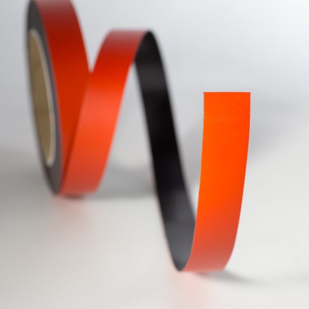 Benzi magnetice - Bandă magnetică 20x0,6 mm roșie