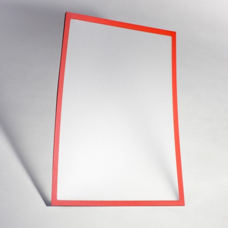 Buzunar magnetic A5 cu chenar roșu [1]