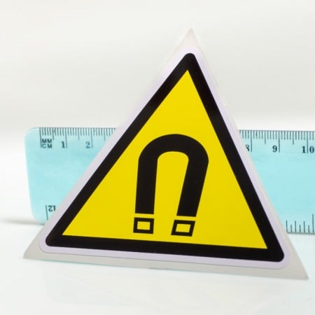 Accesorii pentru magneți - Etichetă mare "Atenție magnet"