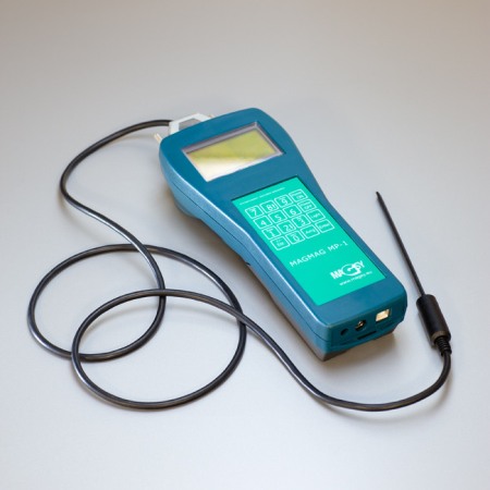 Gaussmetru/Teslametru MAGMAG SET cu sondă și cablu USB [0]