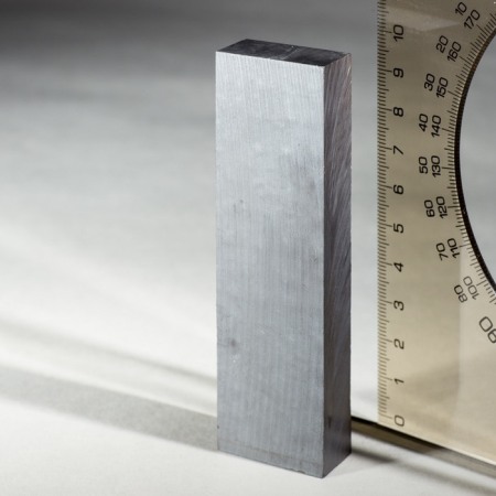 Magneți ferită bloc magnetizat perpendicular pe suprafață - Magnet ferită bloc 100x30x15