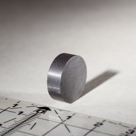 Magneți ieftini - Magnet ferită cilindru diam.15x5
