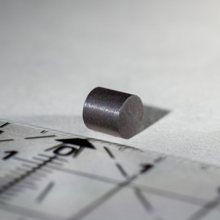 Magneți mici - Magnet ferită cilindru diam.5x5