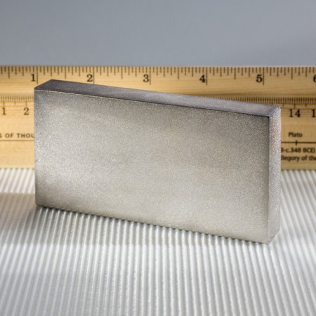 Magneți NdFeB bloc – perpendicular pe suprafață - Magnet neodim bloc 100x50x15 N 80 °C, VMM4-N35