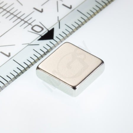 Magneți - Magnet neodim bloc 10x10x3 N 150 °C, VMM7SH-N42SH