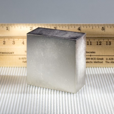 Magneți NdFeB bloc – perpendicular pe suprafață - Magnet neodim bloc 50,8x50,8x25,4 N 80 °C, VMM6-N40