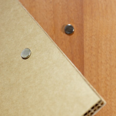 Magnet neodim cilindru cu autoadeziv cu diam.12x2 N 80 °C - set 2 buc, VMM4-N35 [4]