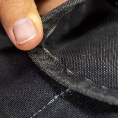 Magnet neodim cilindru cu autoadeziv cu diam.20x2 N 80 °C SV, VMM4-N35, SET N/S, conține doi magneți care se atrag [3]