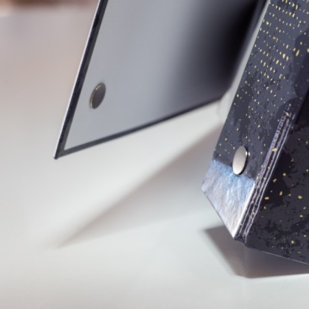 Magnet neodim cilindru cu autoadeziv cu, MAG NM-A 13x1 N VMM4-80 °C SV SET N/S, conține doi magneți care se atrag [2]