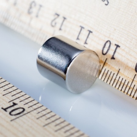 Magneți NdFeB cilindru - axial - Magnet neodim cilindru cu diam.11x11 N 80 °C, VMM7-N42