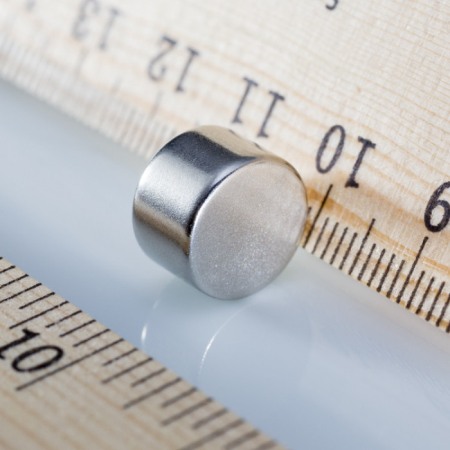 Magneți NdFeB cilindru - axial - Magnet neodim cilindru cu diam.11x7 N 80 °C, VMM7-N42