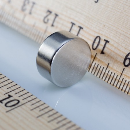 Magneți NdFeB cilindru - axial - Magnet neodim cilindru cu diam.13x6 N 80 °C, VMM7-N42