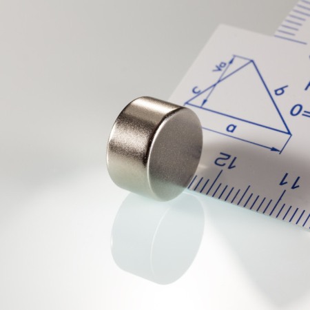 Magneți NdFeB cilindru - axial - Magnet neodim cilindru cu diam.13x7 N 80 °C, VMM4-N30